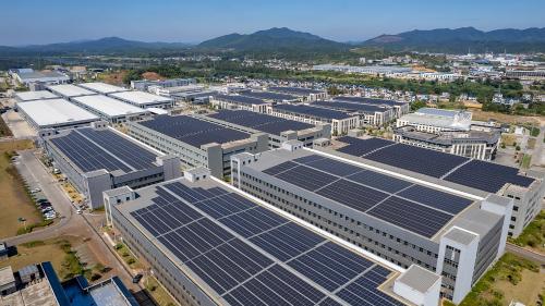 老赖为不还钱收入万支出万