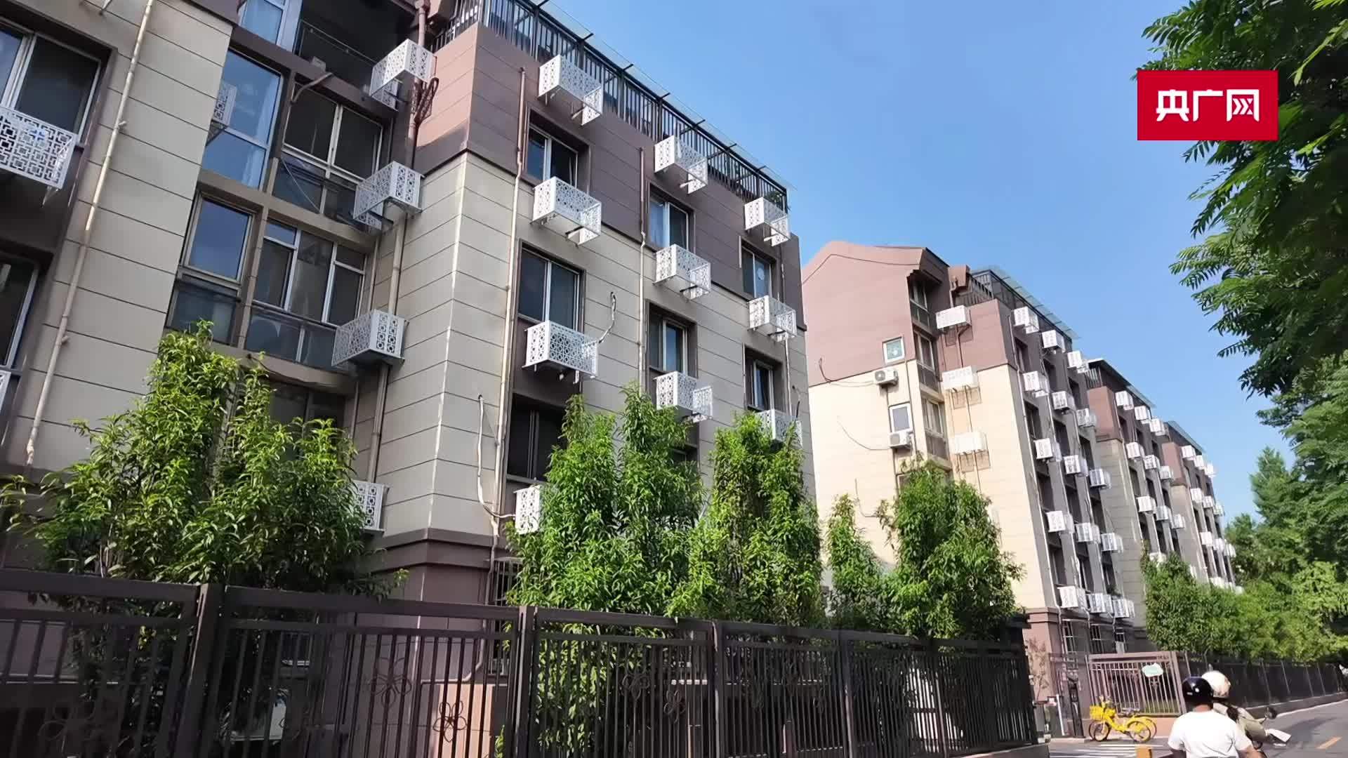 两岸学者齐聚重庆 共赏大足石刻艺术